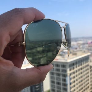 Ray Ban - Classic Gold framed Aviators